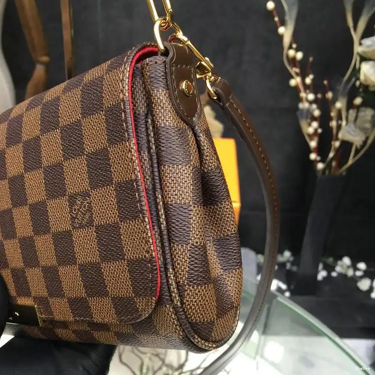 LV Bags 19T1L0035 0527
